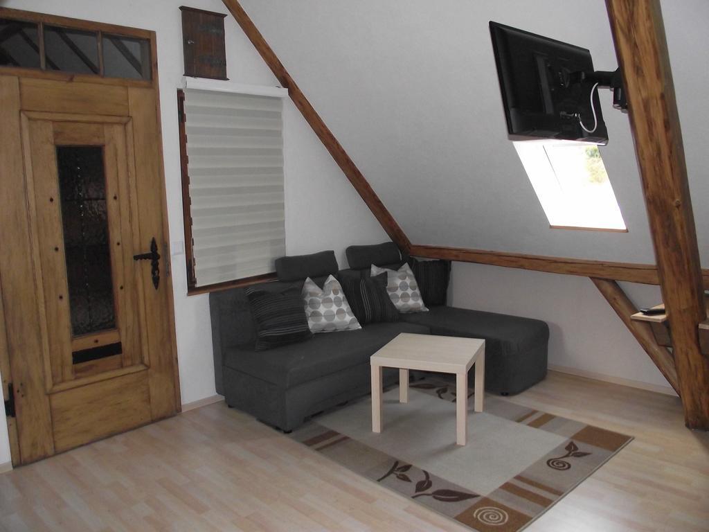 Ferienhaus Schneiders Kröv エクステリア 写真